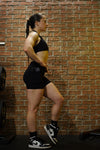BLACK SHORTS SCRUNCH BUTT WITH POCKETS